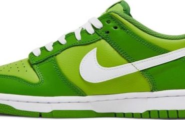 Nike Dunk Low Chlorophyll