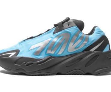 Yeezy Boost 700 MNVN Bright Cyan