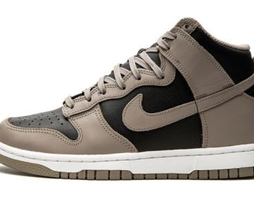 Dunk High WMNS Moon Fossil