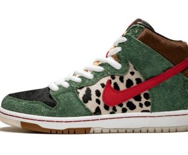 SB Dunk High Pro QS Dog Walker