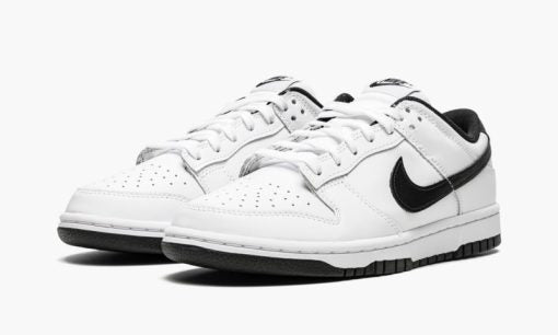 WMNS Dunk Low White/Black