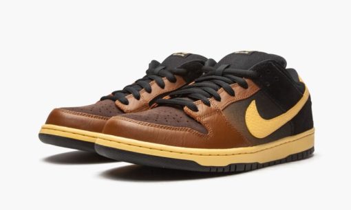 Dunk SB Low Black and Tan