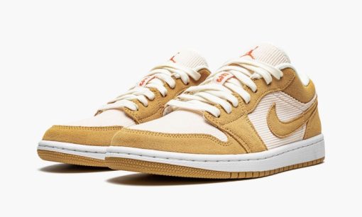 WMNS Air Jordan 1 Low SE Corduroy & Suede