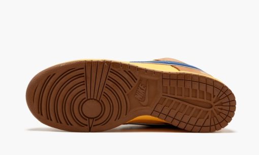 Dunk Low Premium SB New Castle