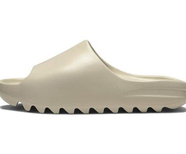 Yeezy Slides 'Bone'