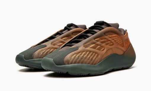Yeezy Boost 700 V3 Copper Fade