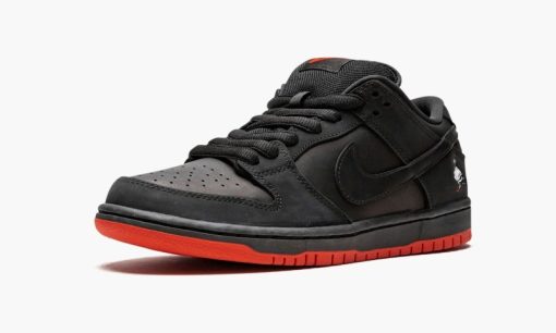 SB Dunk Low TRD QS Black Pigeon