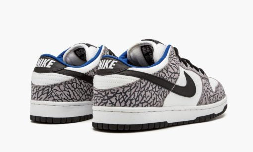 SB Dunk Low Pro Supreme – White Cement