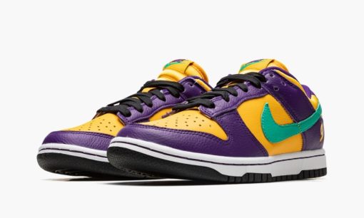 DUNK LOW WMNS Lisa Leslie