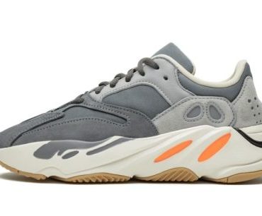 Yeezy Boost 700 Magnet