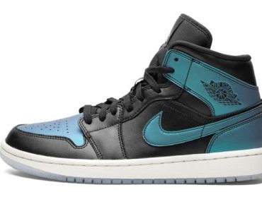 WMNS Air Jordan 1 Mid Iridescent