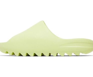 Yeezy Slides 'Glow Green' 2022