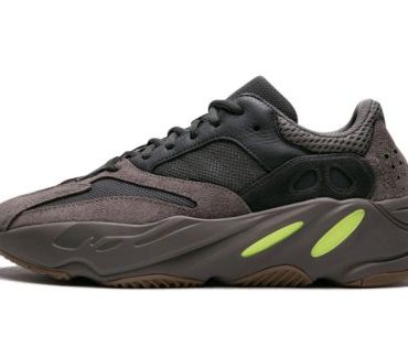 Yeezy Boost 700 Mauve