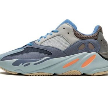 Yeezy Boost 700 Carbon Blue