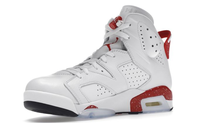 Jordan 6 Retro Red Oreo