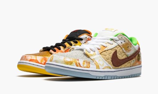 SB Dunk Low Street Hawker