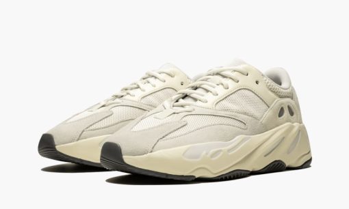 Yeezy Boost 700 Analog