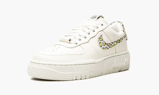 WMNS Air Force 1 Pixel Leopard