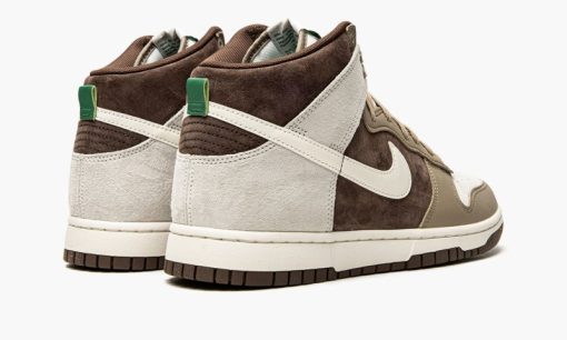 Dunk High Light Chocolate