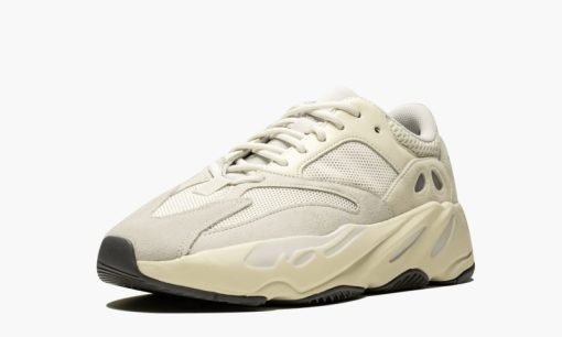Yeezy Boost 700 Analog