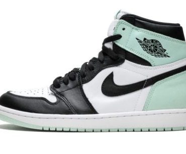 Air Jordan 1 Retro High OG NRG Igloo