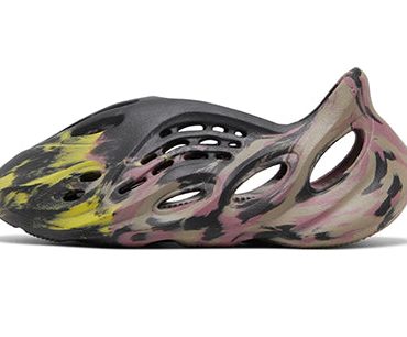 Yeezy Foam Runner 'MX Carbon'