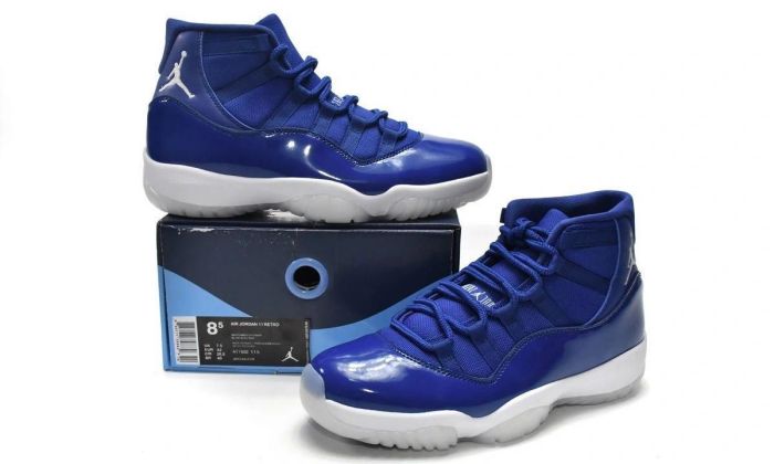 Jordan 11 Retro Rayal Blue