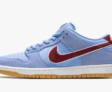 Nike SB Dunk Low Philadelphia Phillies