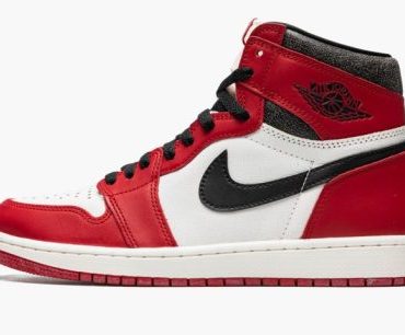 Air Jordan 1 Retro High OG Chicago Lost and Found