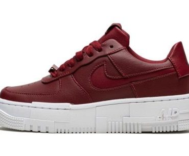 WMNS Air Force 1 Pixel Team Red