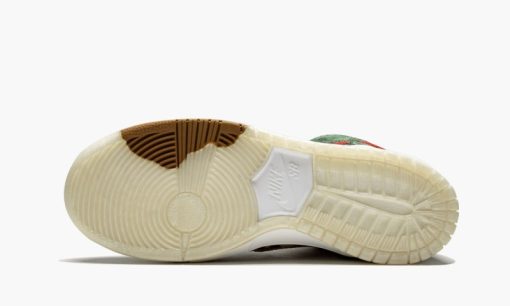 SB Dunk High Pro QS Dog Walker