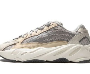 Yeezy Boost 700 V2 Cream