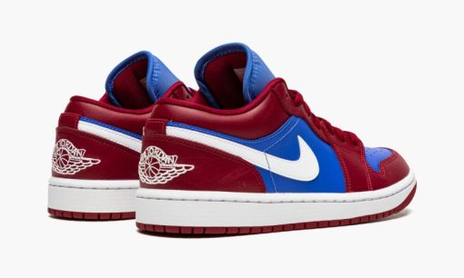 WMNS Air Jordan 1 low Pomegranate / Medium Blue