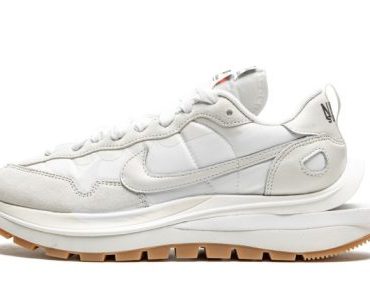 VaporWaffle Sacai – Sail