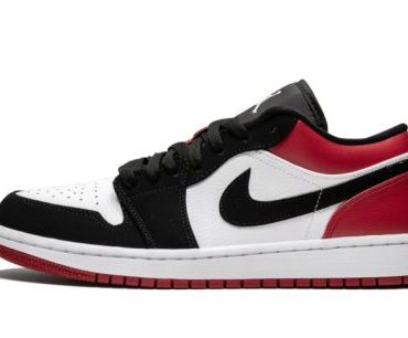 Air Jordan 1 Low Black Toe