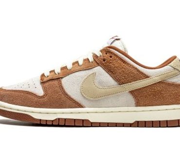 Dunk Low PRM Medium Curry