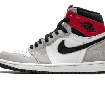 Air Jordan 1 Retro High OG Light Smoke Grey