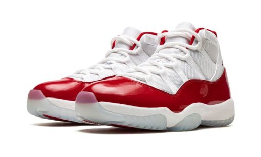 Air Jordan 11 Cherry