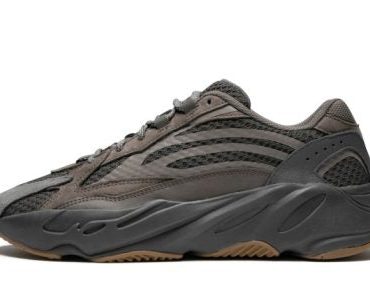 Yeezy Boost 700 V2 Geode