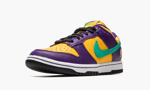 DUNK LOW WMNS Lisa Leslie