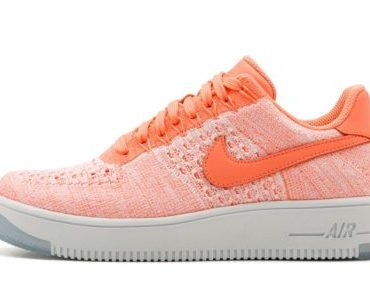 WMNS Air Force 1 Flyknit Low Atomic Pink