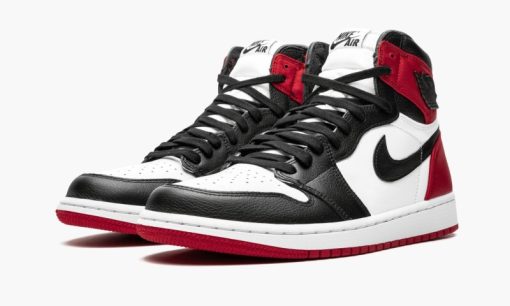 WMNS Air Jordan 1 High OG Satin Black Toe