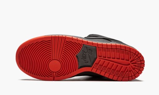 SB Dunk Low TRD QS Black Pigeon