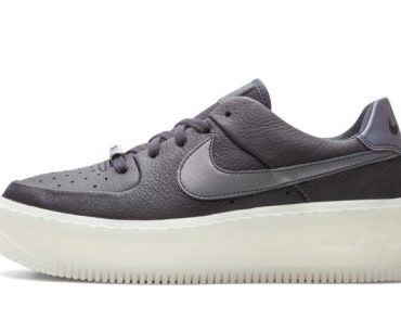 W AF1 Sage Low LX Oil Grey