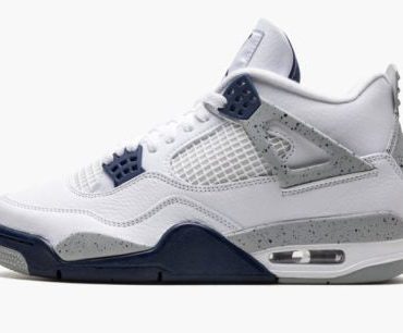 Air Jordan 4 Midnight Navy