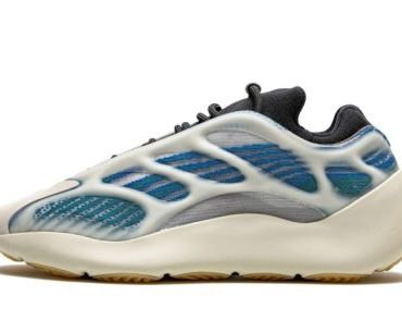 Yeezy Boost 700 V3 Kyanite