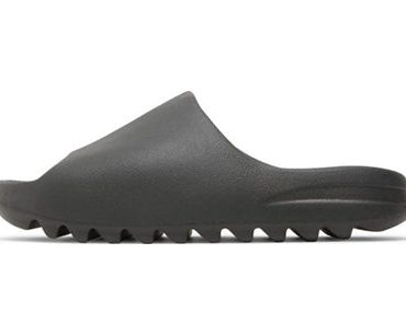 Yeezy Slides Onyx