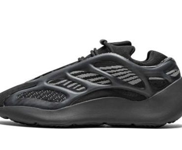 Yeezy Boost 700 V3 Dark Glow