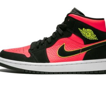 WMNS Air Jordan 1 Mid
