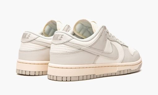 WMNS Dunk Low Light Bone